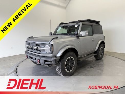 Used 2021 Ford Bronco Outer Banks image 3