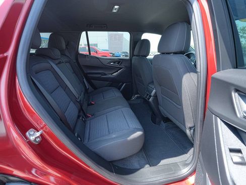 Used 2026 Chevrolet Equinox LT AWD/4WD image 24