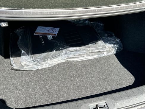 New 2026 Nissan Sentra SV w/ SV Convenience Package FWD image 14