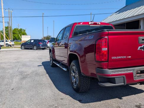 Used 2017 Chevrolet Colorado Z71 AWD/4WD image 7