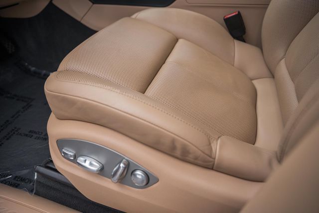 Used 2021 Porsche Macan AWD/4WD image 38