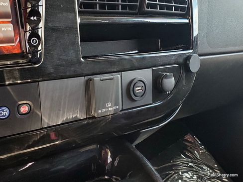 Used 2023 Chevrolet Express 2500 RWD image 49