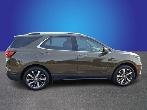 Used 2024 Chevrolet Equinox Premier AWD/4WD image 3
