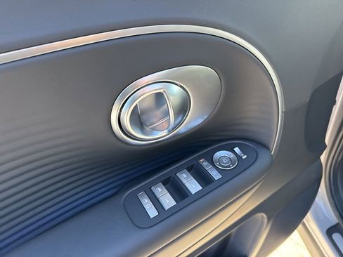 New 2026 Hyundai Ioniq 9 SEL image 14