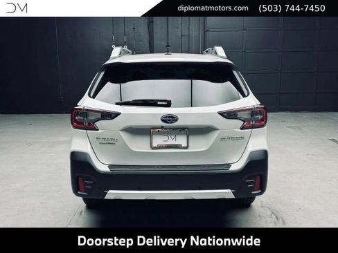 Used 2021 Subaru Outback Touring XT AWD/4WD image 6