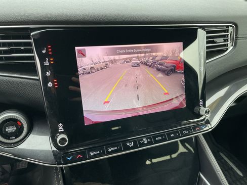 Used 2024 Jeep Wagoneer 4WD image 17