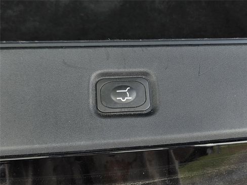 Used 2025 Ford Expedition Max Active AWD/4WD image 28