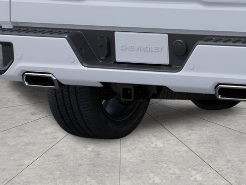 New 2026 Chevrolet Silverado 1500 High Country AWD/4WD image 14