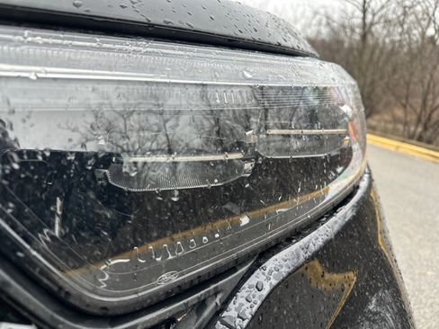 Used 2023 Ford Explorer ST w/ Equipment Group 401A image 10