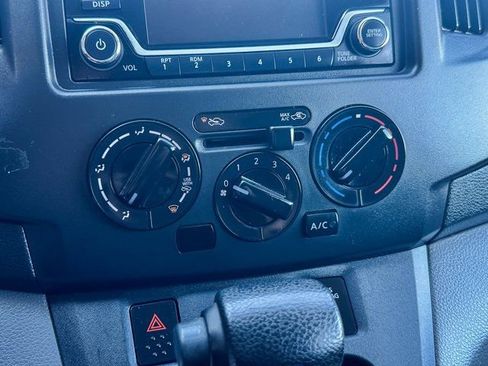 Used 2019 Nissan NV200 S w/ Cruise Control Package image 21