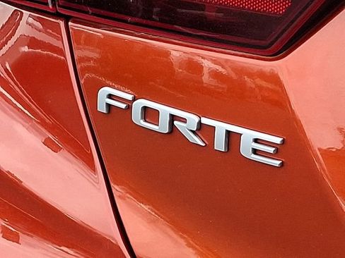 Used 2023 Kia Forte LXS FWD image 30