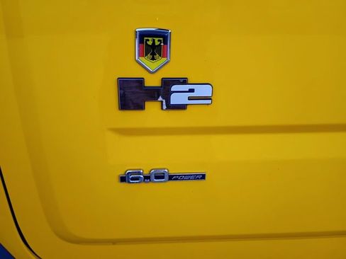 Used 2005 HUMMER H2 w/ Preferred Equipment Group AWD/4WD image 76