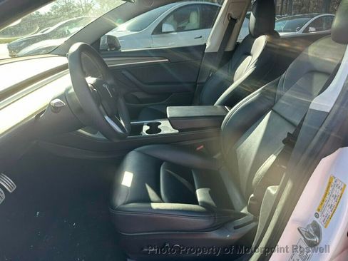 Used 2022 Tesla Model 3 Performance image 10