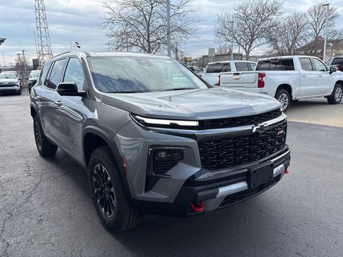 New 2026 Chevrolet Traverse Z71 w/ Driver Confidence Package AWD/4WD image 1