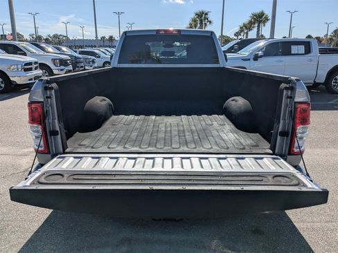 Used 2019 RAM 3500 Big Horn image 13