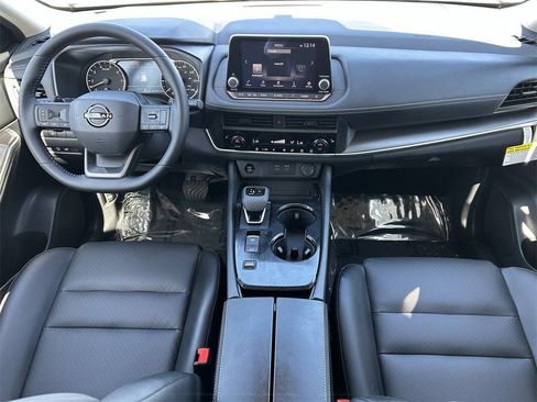 New 2026 Nissan Rogue Dark Armor FWD image 19