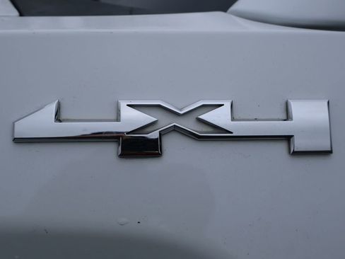 Used 2016 GMC Sierra 1500 SLE w/ SLE Value Package image 12