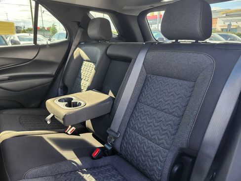 Used 2022 Chevrolet Equinox LT AWD/4WD image 10