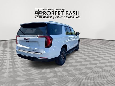 New 2026 GMC Yukon XL Elevation w/ Elevation Premium Package AWD/4WD image 8