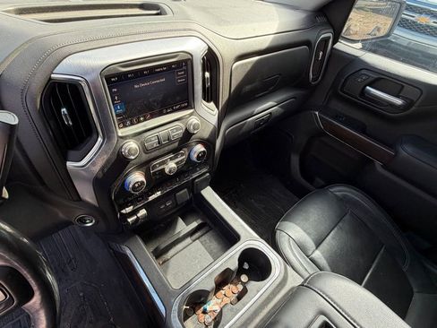 Used 2020 GMC Sierra 1500 SLT image 24
