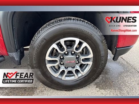 Used 2021 GMC Sierra 2500 AT4 w/ Gooseneck/5TH Wheel Package image 15