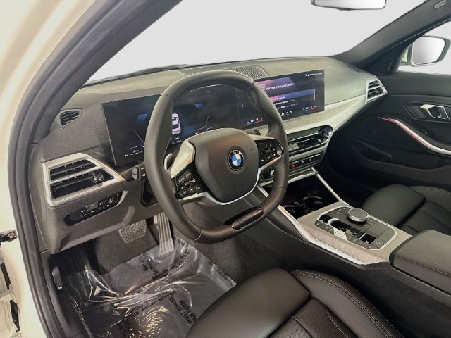 Used 2026 BMW 330i xDrive Sedan AWD/4WD image 22
