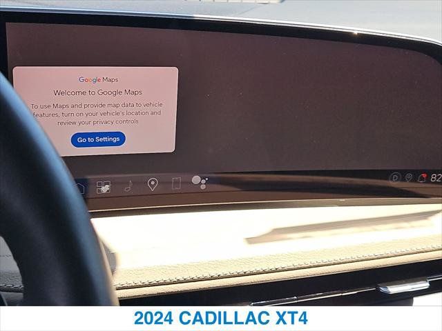 Used 2024 Cadillac XT4 Luxury w/ Cold Weather Package FWD image 18