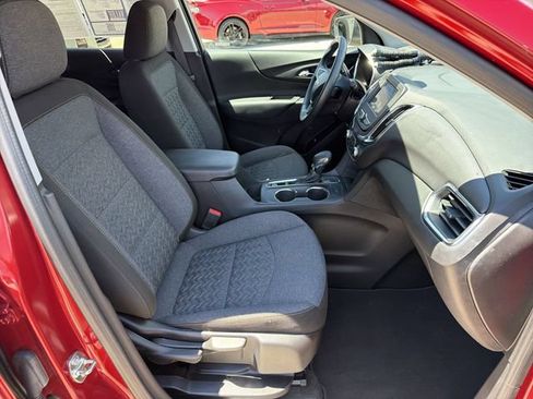 Used 2024 Chevrolet Equinox LT FWD image 25