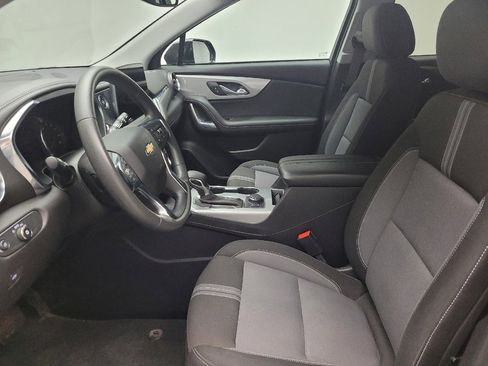 Used 2024 Chevrolet Blazer LT w/ Convenience Package FWD image 17