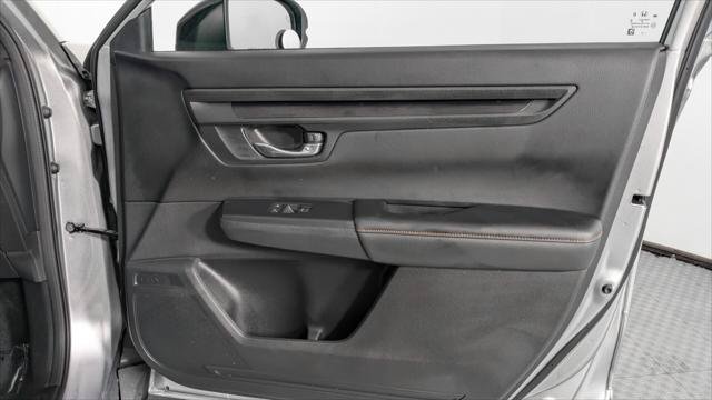 Used 2025 Honda CR-V Sport image 23