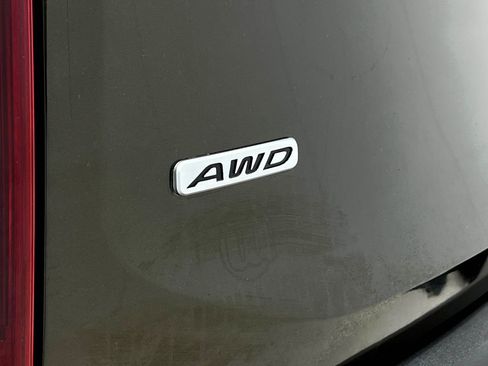 Used 2020 Kia Telluride S AWD/4WD image 42