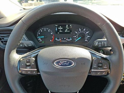 Certified 2022 Ford Escape SE w/ Convenience Package image 18