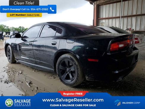 Used 2014 Dodge Charger SE RWD image 3