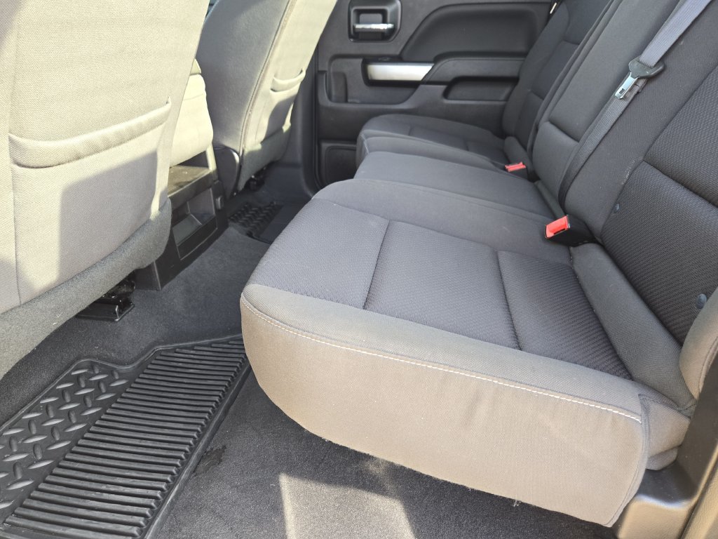 Used 2018 Chevrolet Silverado 1500 LT w/ Texas Edition AWD/4WD image 24