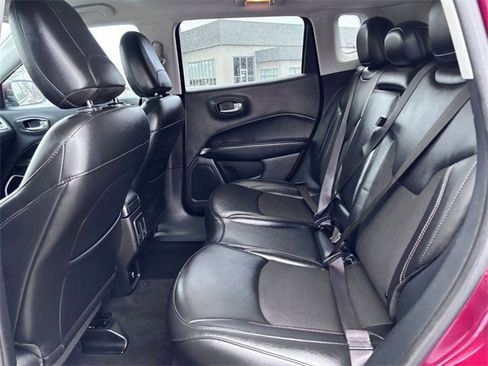 Certified 2021 Jeep Compass Latitude image 24