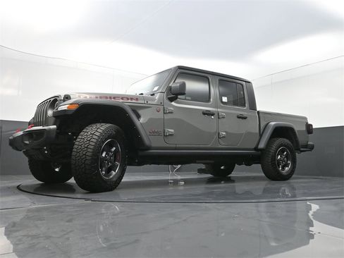 Used 2023 Jeep Gladiator Rubicon w/ Trailer Tow Package image 27