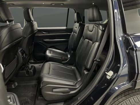 Used 2023 Jeep Grand Cherokee L Limited image 30