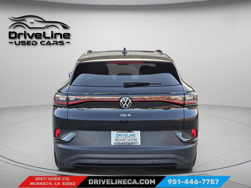 Used 2021 Volkswagen ID.4 Pro w/ ID.4 Protection Package image 3