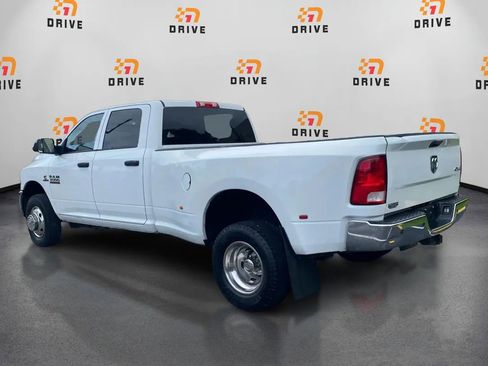 Used 2018 RAM 3500 Tradesman w/ Chrome Appearance Group AWD/4WD image 3