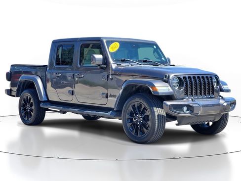 Used 2021 Jeep Gladiator Overland AWD/4WD image 1