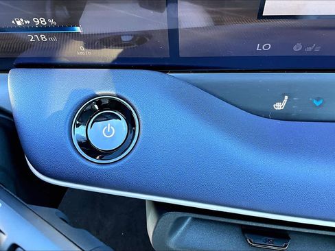 New 2026 Nissan Leaf Platinum+ image 20