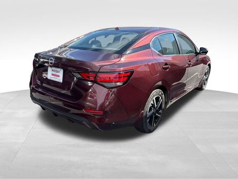 Used 2025 Nissan Sentra SV w/ All-Weather Package FWD image 2