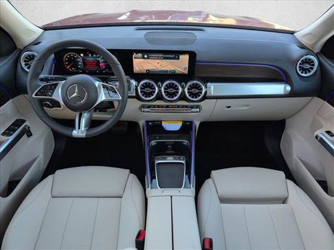 New 2026 Mercedes-Benz GLB 250 4MATIC image 15