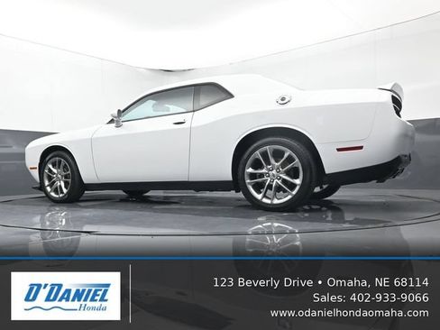 Used 2022 Dodge Challenger GT AWD/4WD image 13