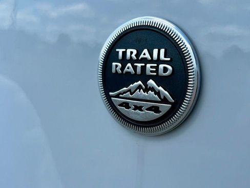 Used 2016 Jeep Wrangler Unlimited Rubicon w/ Dual Top Group AWD/4WD image 20
