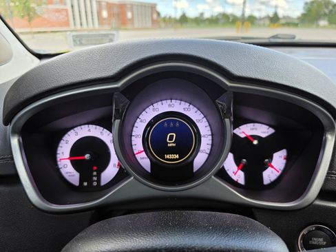 Used 2010 Cadillac SRX Luxury FWD image 19