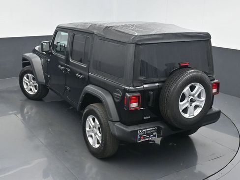 Certified 2022 Jeep Wrangler Unlimited Sport image 38