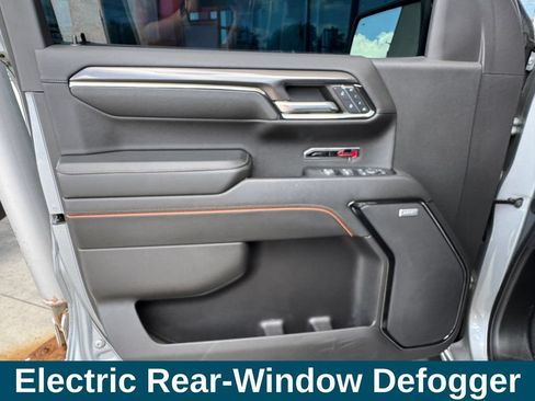 Used 2024 GMC Sierra 1500 AT4 w/ Technology Package AWD/4WD image 16