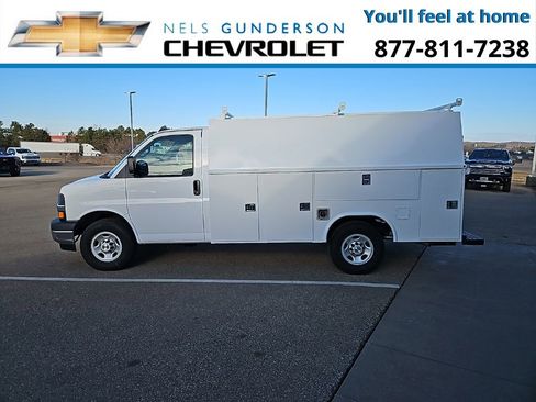 New 2025 Chevrolet Express 3500 w/ Power Convenience Package RWD image 3