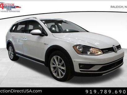 Used 2017 Volkswagen Golf Alltrack SE